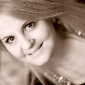 Meet your Posher, Janis